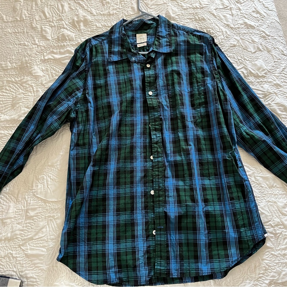 Gap lived in button down shirt